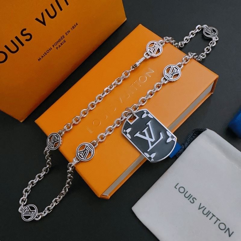 Louis Vuitton Necklaces